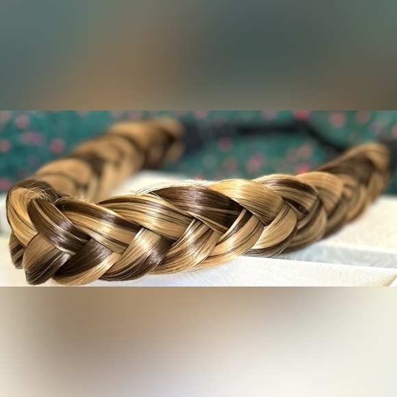 ‼️RARE‼️?Madison Braids??NWT?LULU Two Strand Braided Headband (No Longer Avila) main image 6